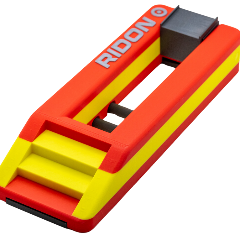 Base de Elevación Ajustable y Personalizable para Tiro Deportivo - Edición Bandera de España